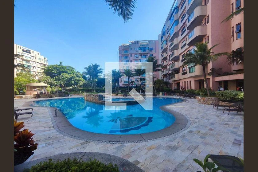 Apartamento mobiliado de 139 m² com 3 quartos e varanda — photo 12
