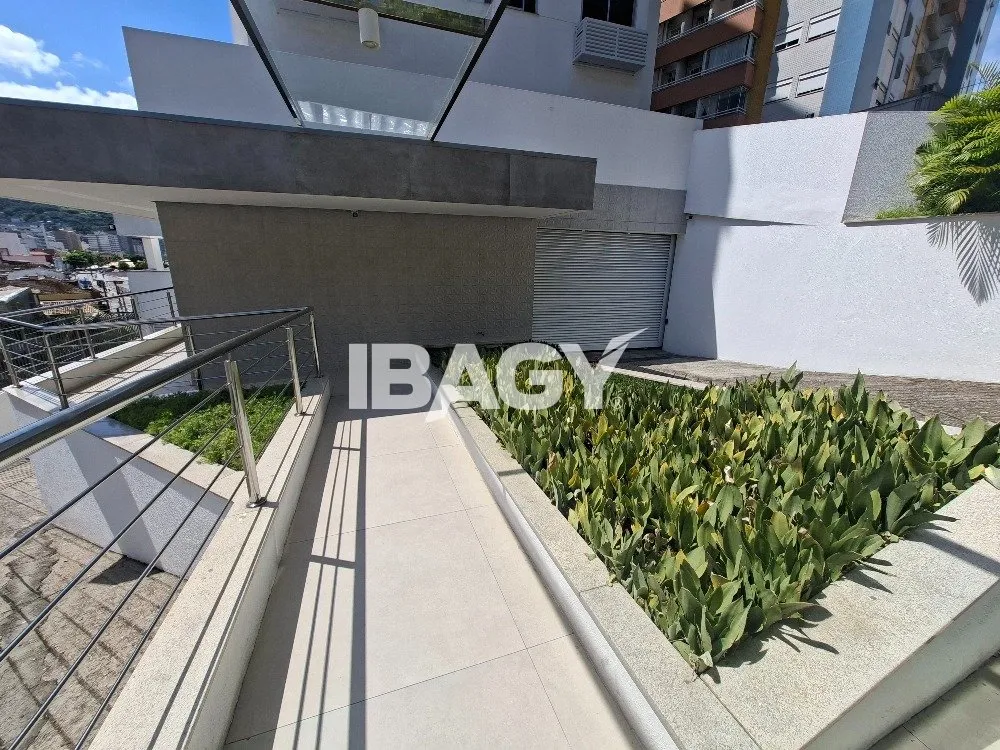 Меблированное студио 57 м² с 1 спальней и парковкой — photo 23