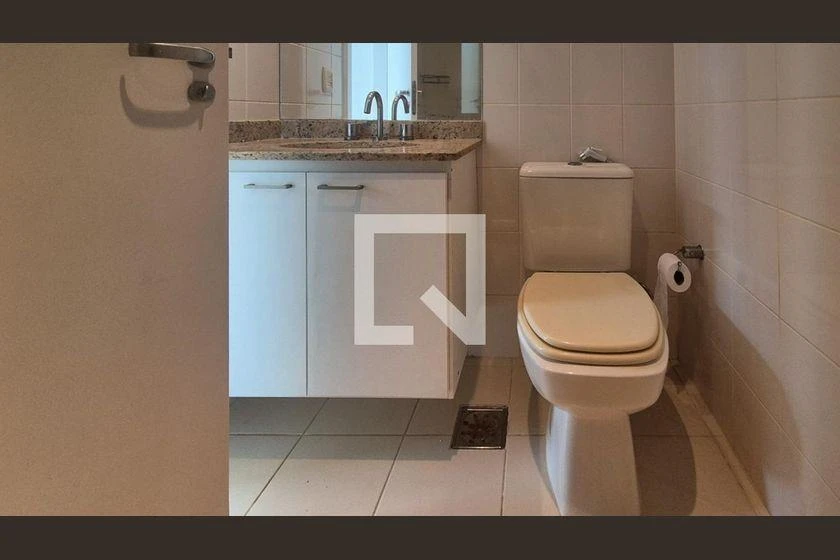 Casa en alquiler con 4 dormitorios y balcón — photo 31
