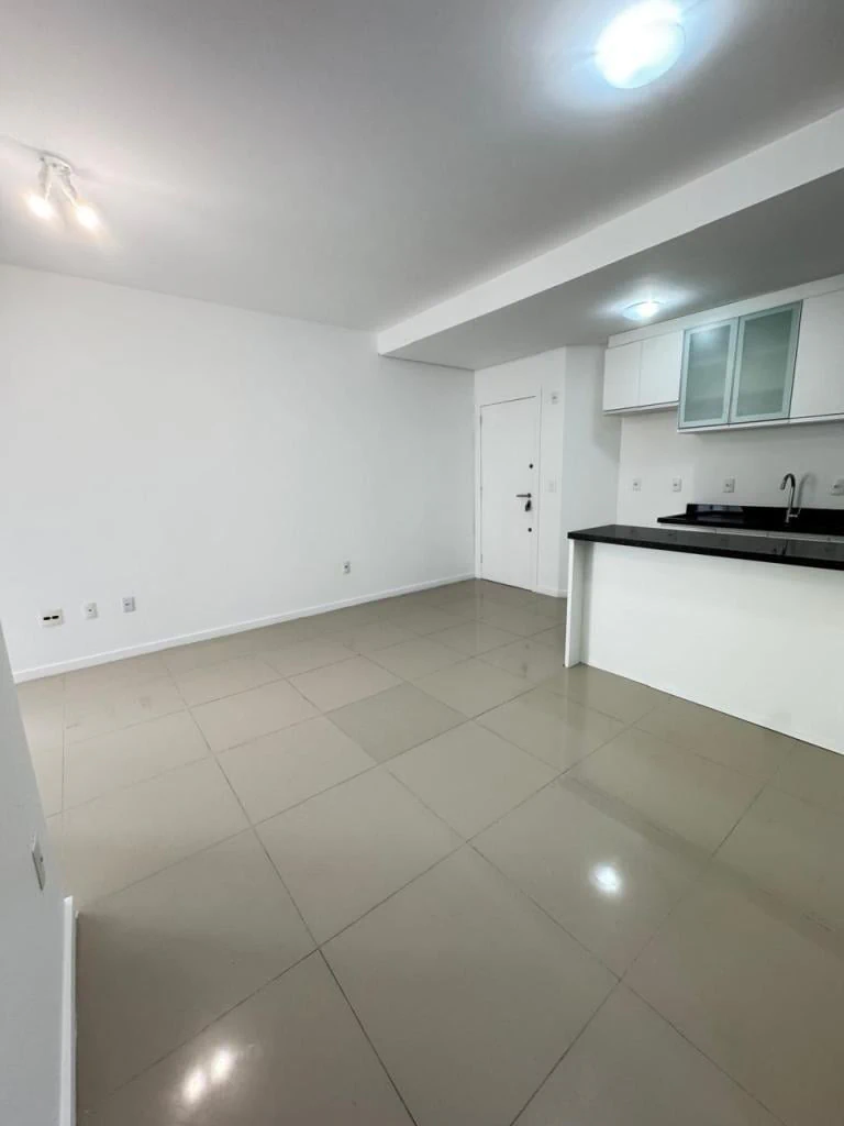 Walk-in closet in a 2-bedroom apartment, 65 m² — photo 4