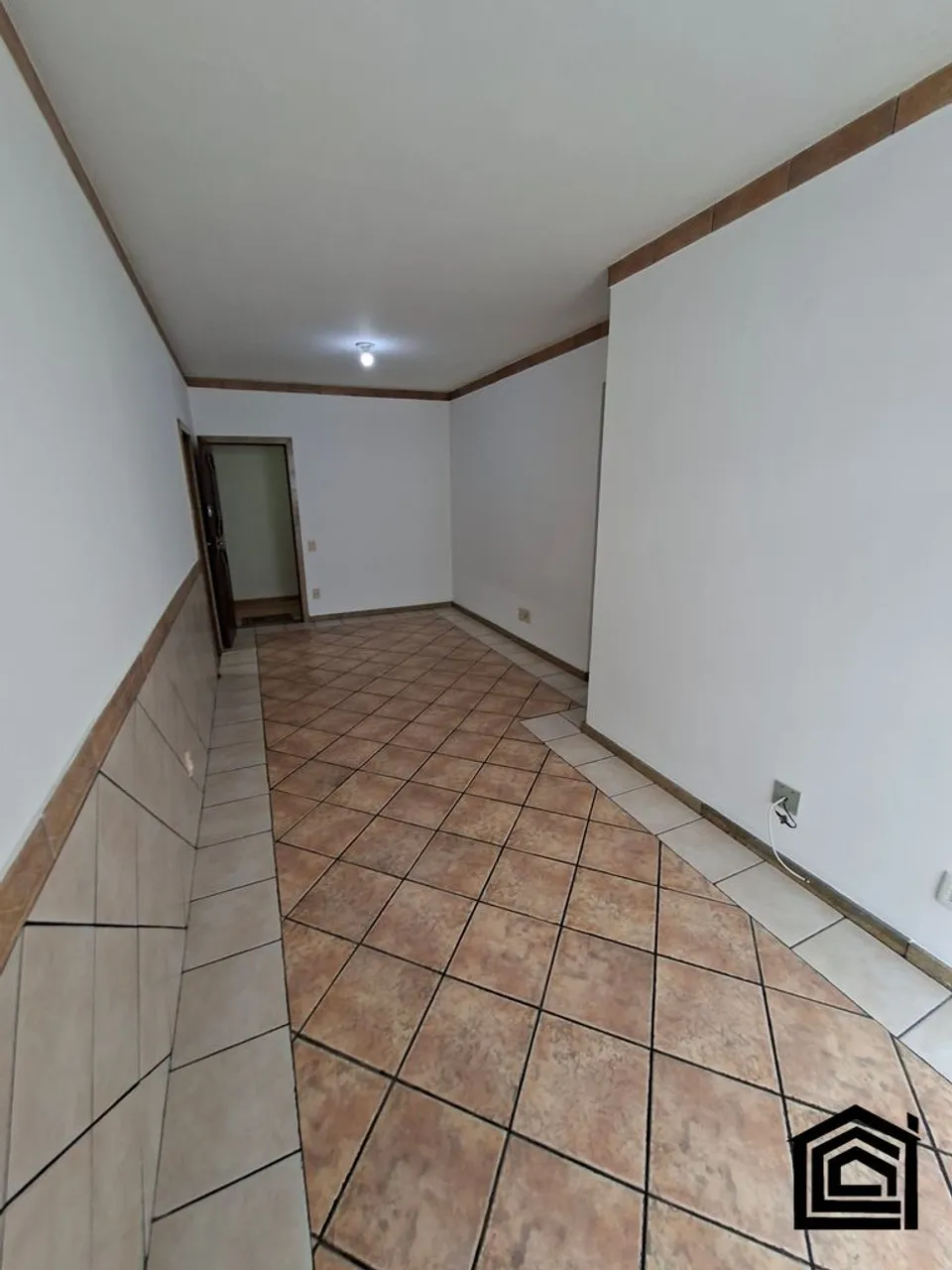 2-bedroom apartment with 2 bathrooms and balcony — photo 13