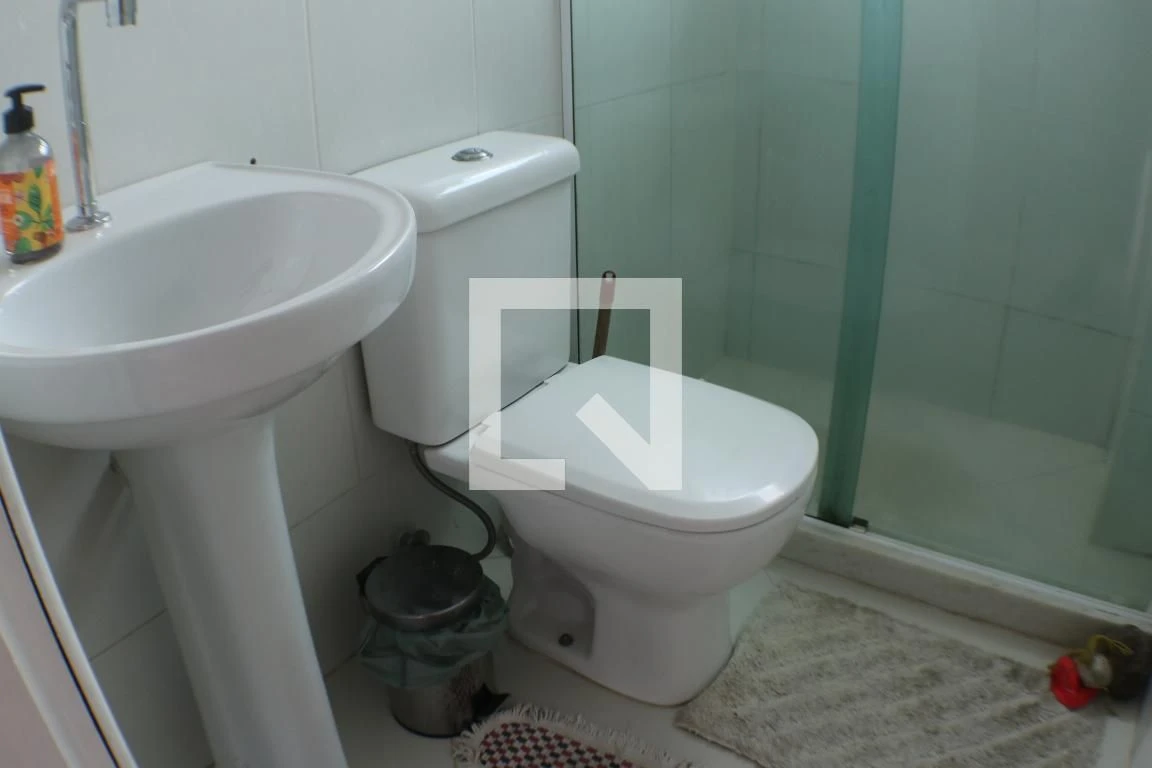 2-bedroom apartment with a washing machine — photo 36