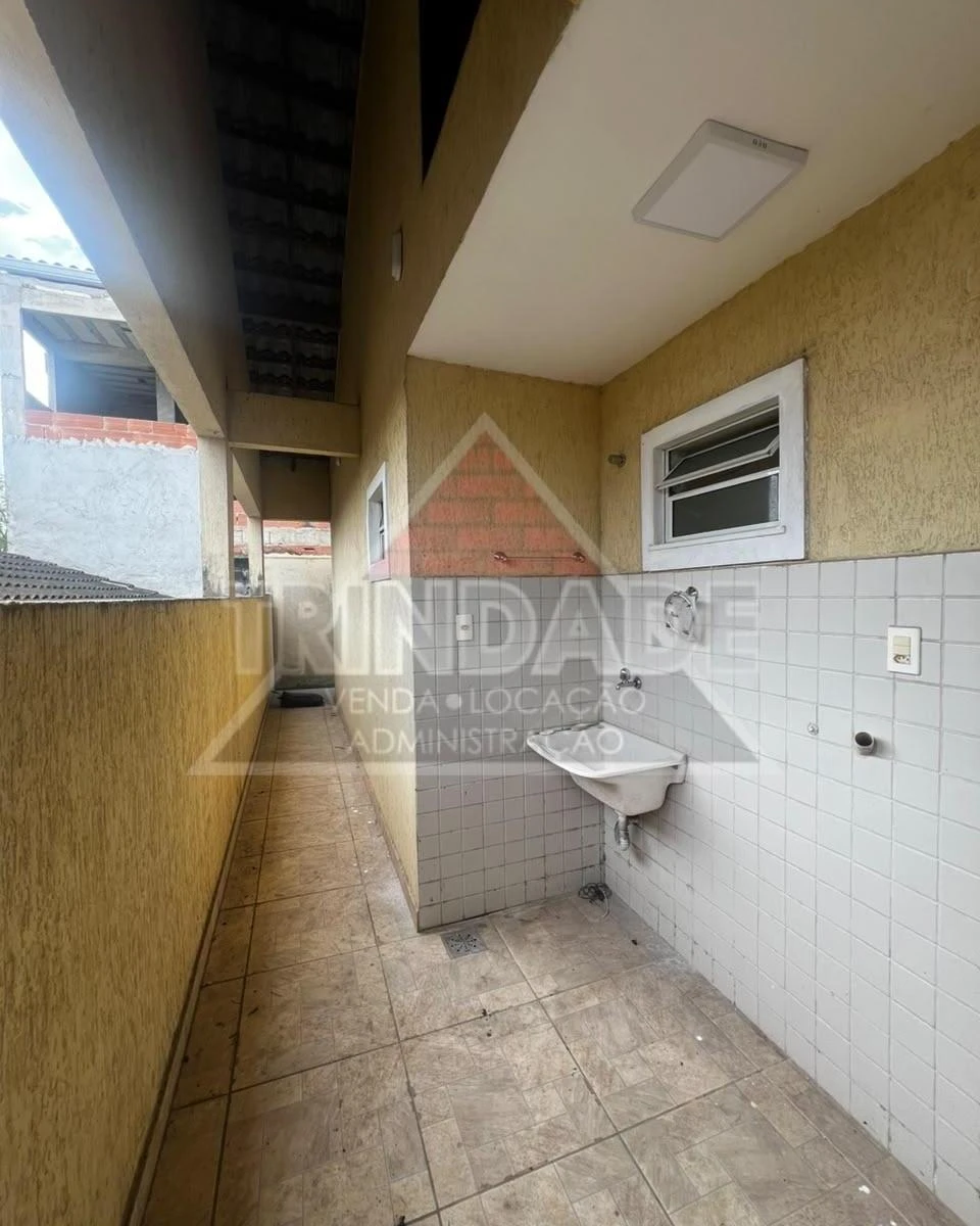 Washing machine in a 3-bedroom house, 200 m² — photo 7