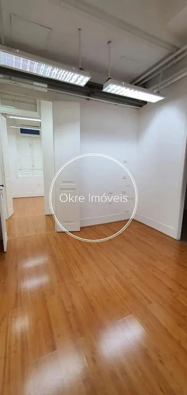 House with 1 bedroom and 5 bathrooms, 600 m² — photo 20