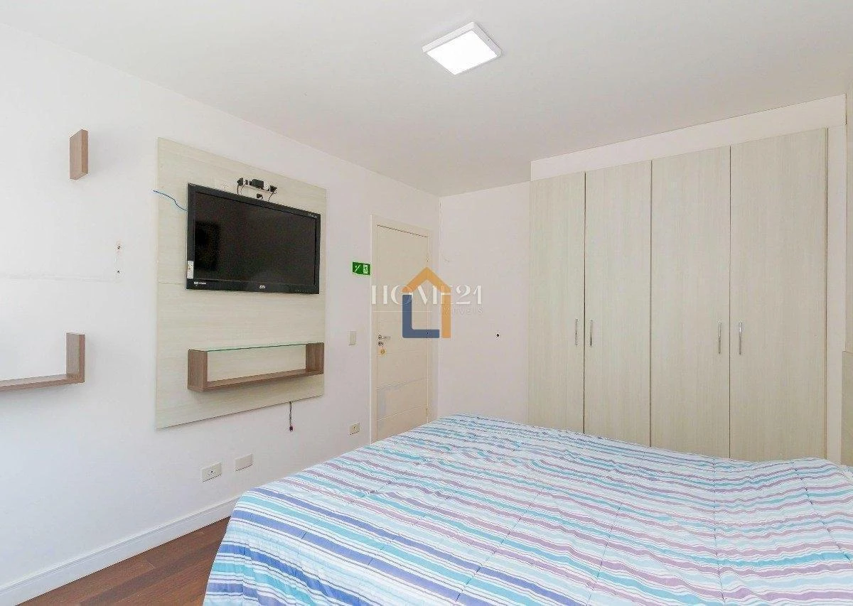 Unfurnished house with 4 bedrooms and open-plan kitchen — photo 3
