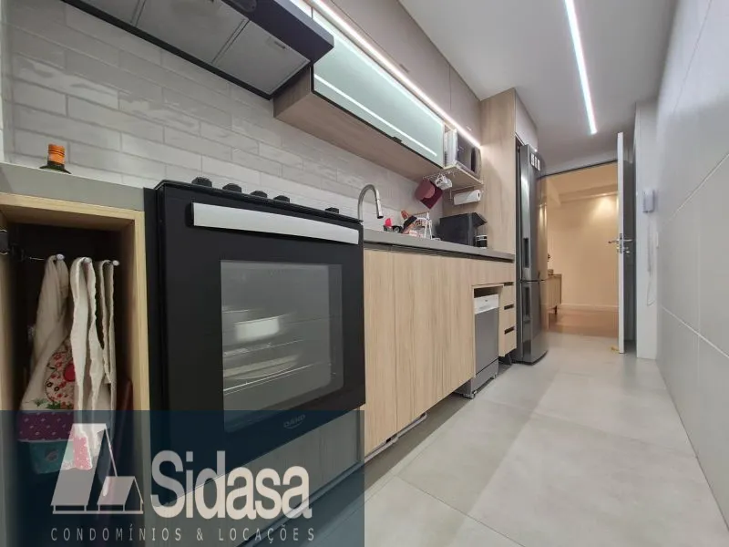 98 m² apartment with a dishwasher and a home office — photo 18