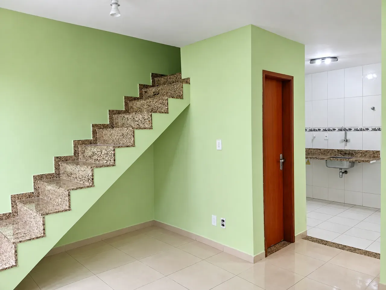 2-bedroom apartment, 1 with its own bathroom, 75 m² — photo 7