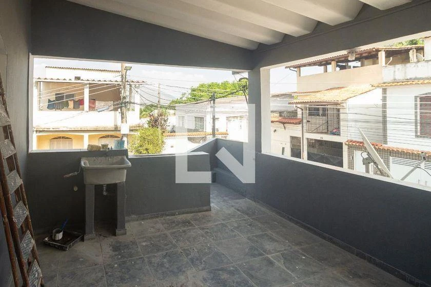 House, 80 m², with a grill on the balcony