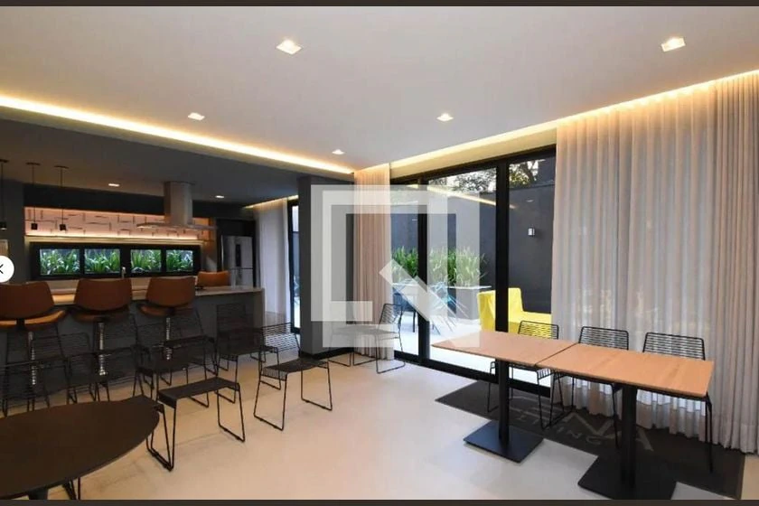 Furnished studio, 21 m², with floor-to-ceiling windows — photo 26