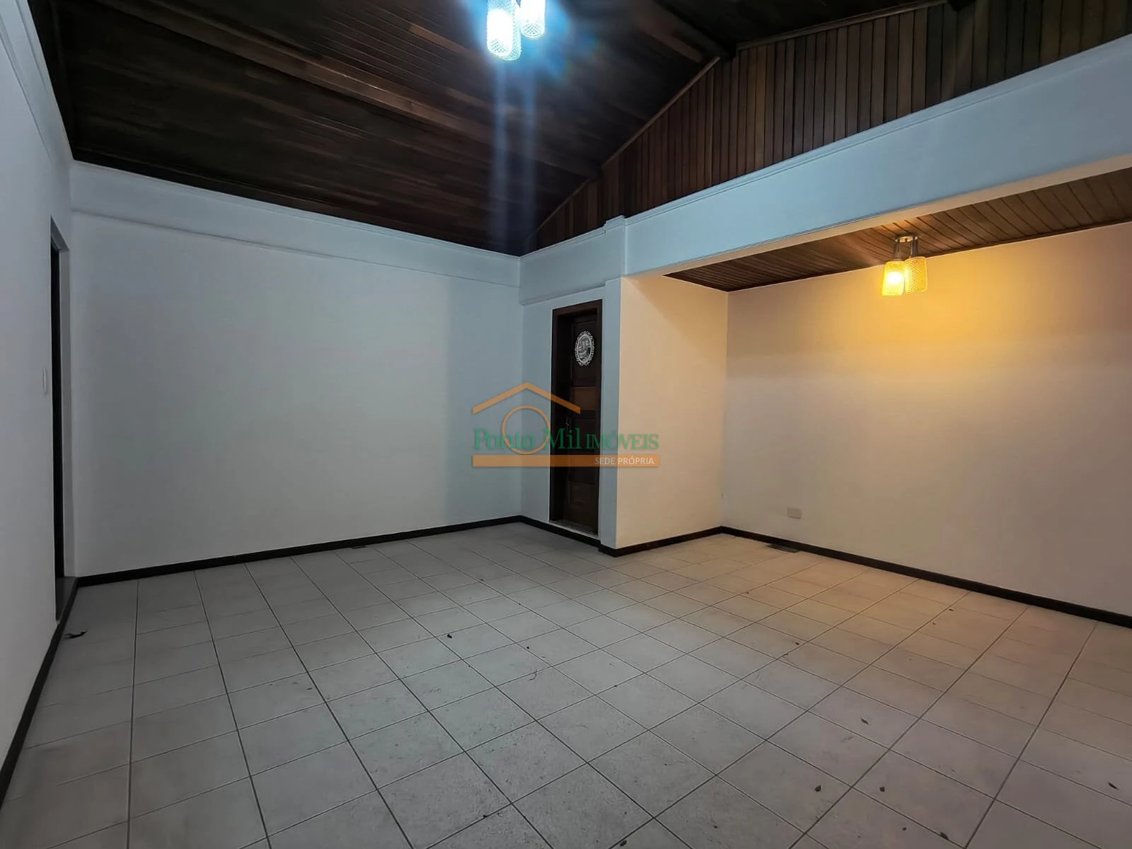 Будинок 165 м² з балконом із грилем та власним барбекю — photo 8