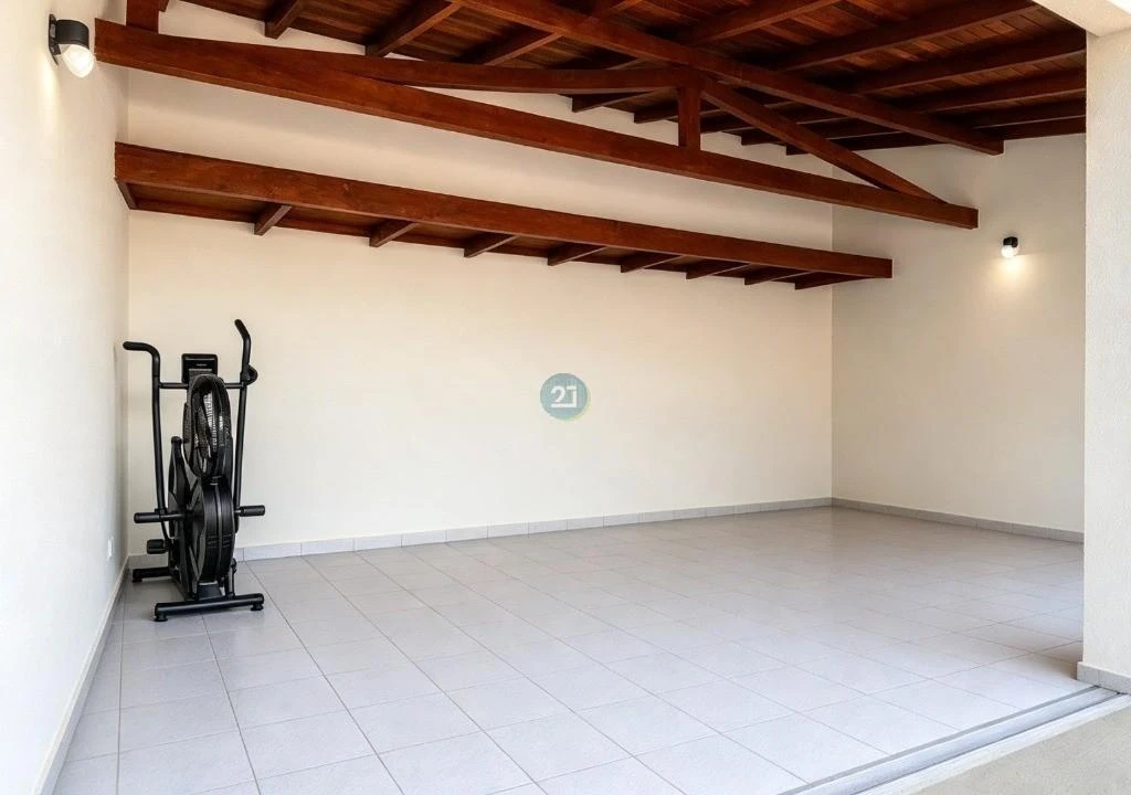 Гардеробна та 3 спальні: будинок 200 м² — photo 10