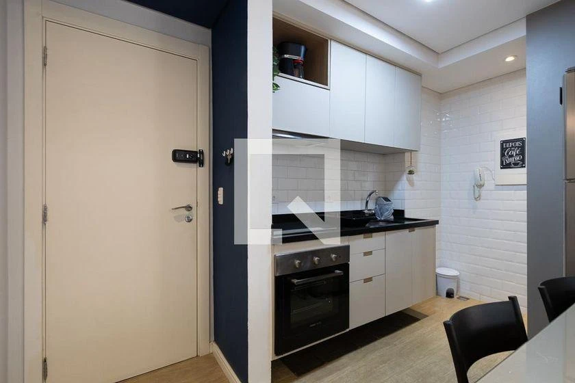 32 m² apartment with a washing machine and a dryer — photo 6