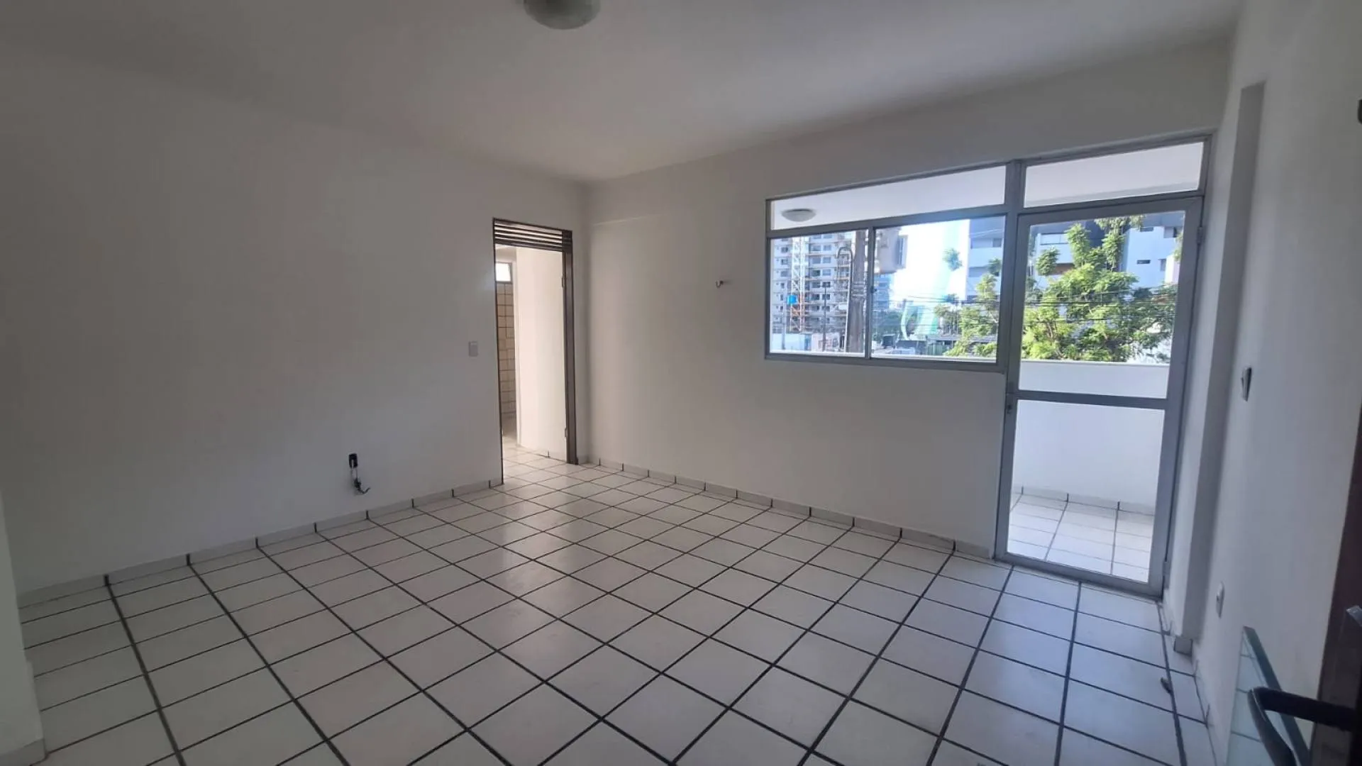 Квартира 107 м² в аренду с 3 спальнями и 1 парковкой — photo 6