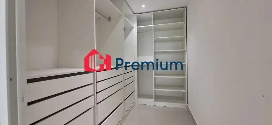 Casa para locação com 5 quartos e 5 banheiros — photo 15