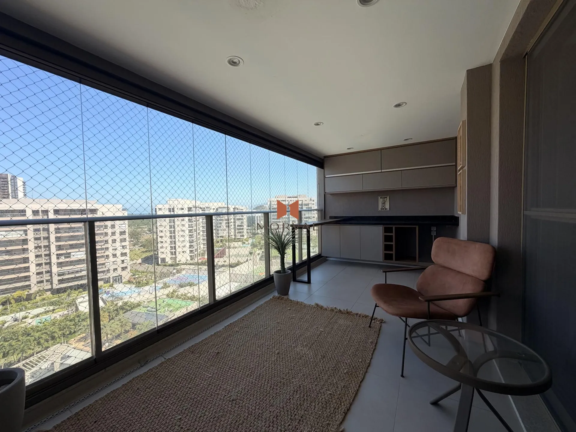 3 quartos e janelas do piso ao teto: apartamento de 125 m² — photo 19