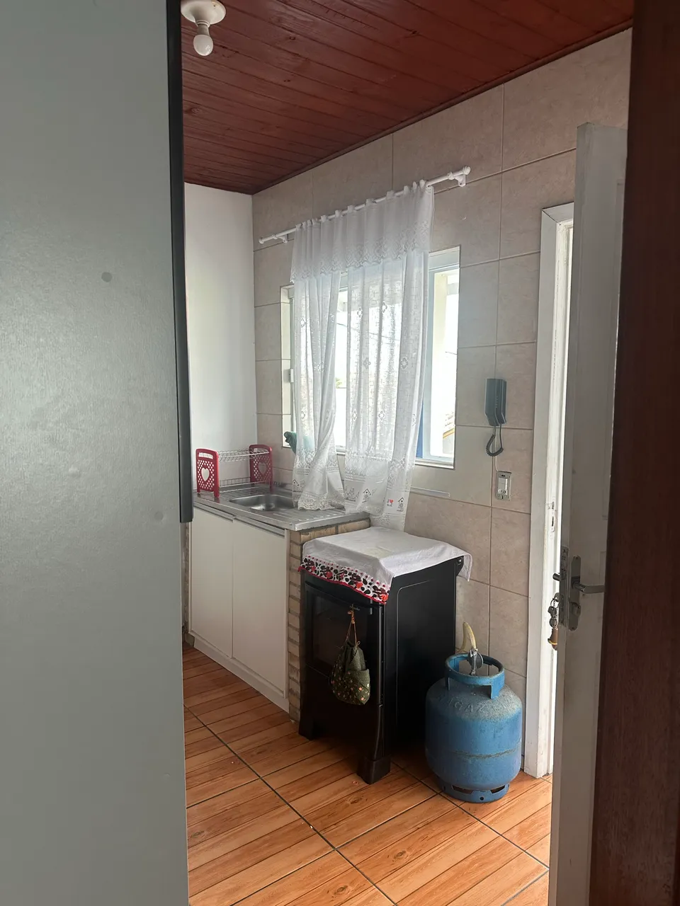 Furnished studio, 20 m², with a home office — photo 6