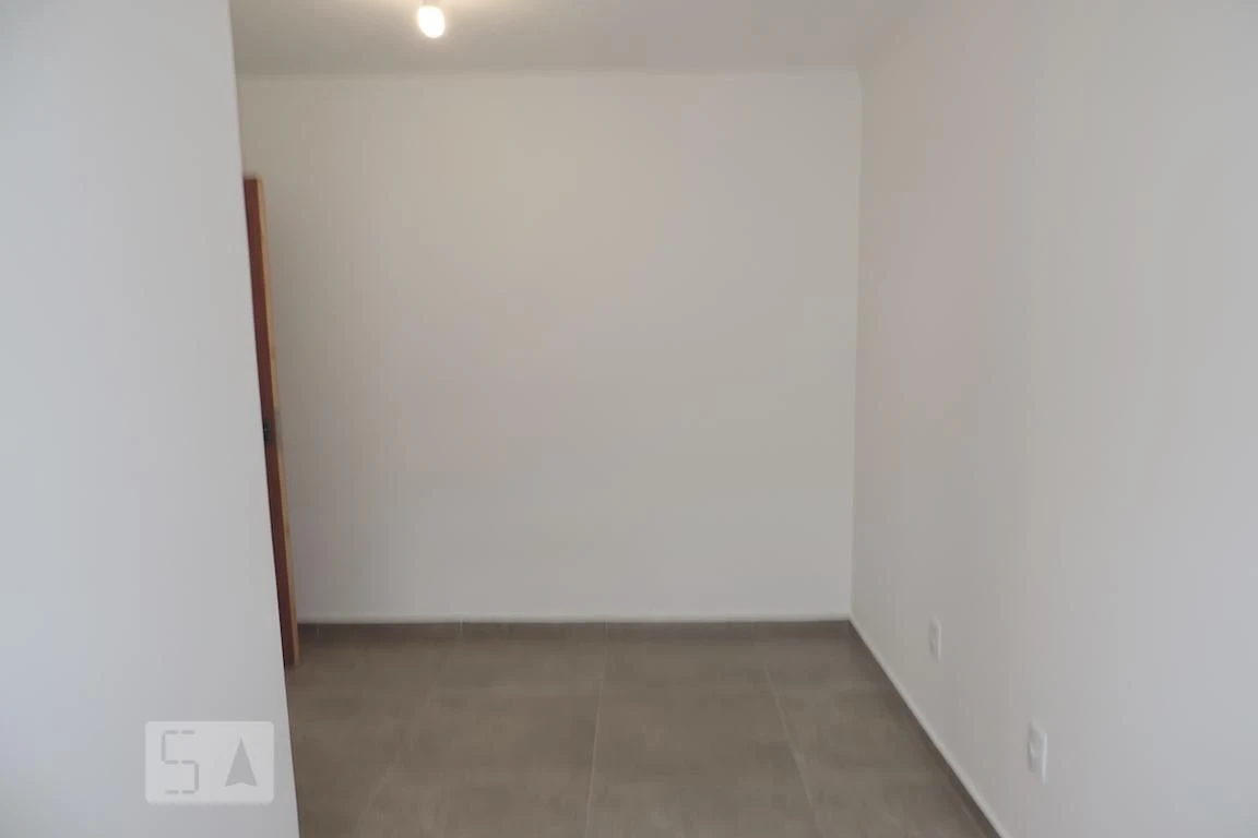 2-bedroom apartment with a grill on the balcony — photo 19
