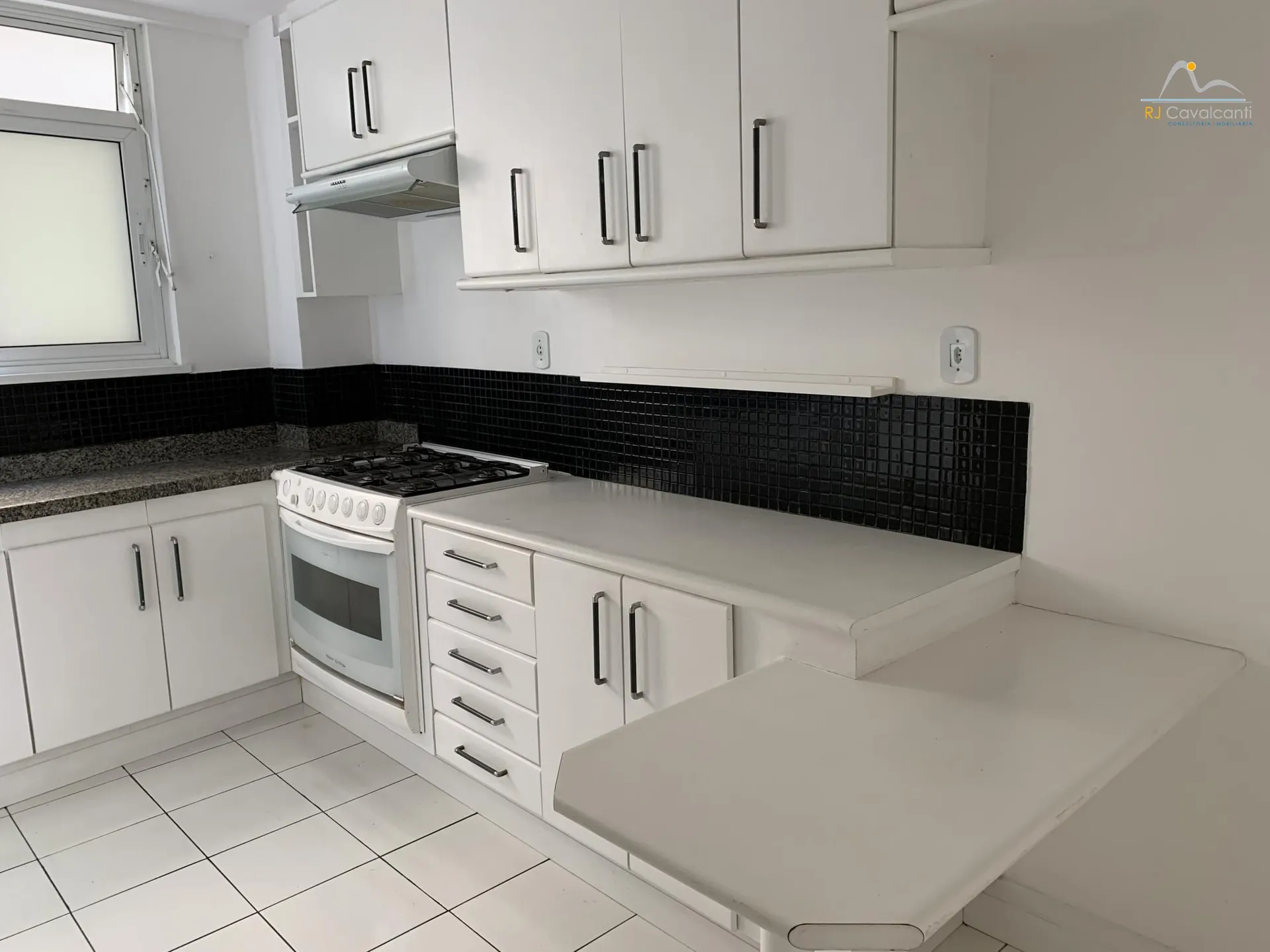 Квартира 155 м² з 3 спальнями та 3 ванними — photo 28