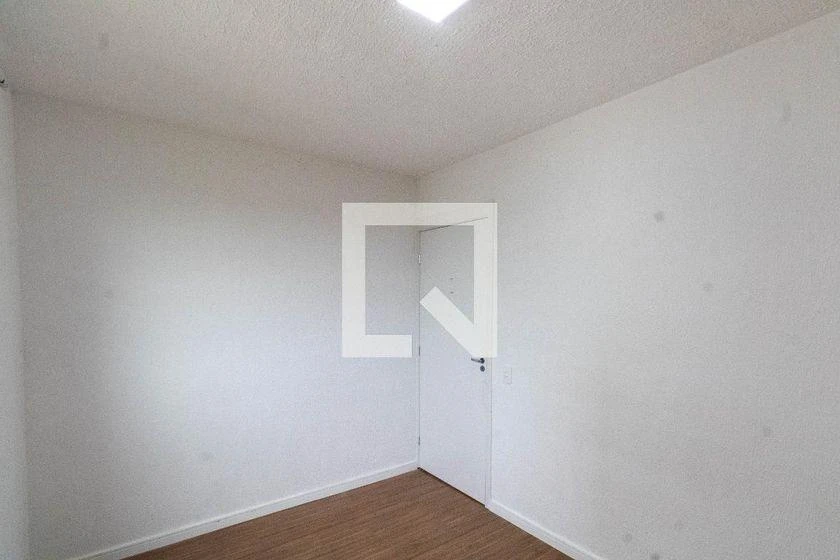 Apartamento de 2 quartos em condomínio com piscina — photo 34