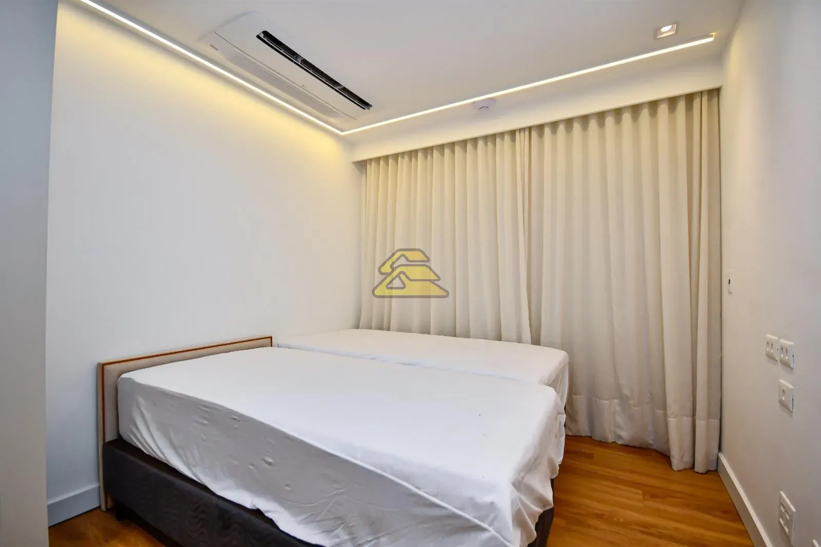 Apartamento mobiliado de 2 quartos com 2 suítes e varanda — photo 31
