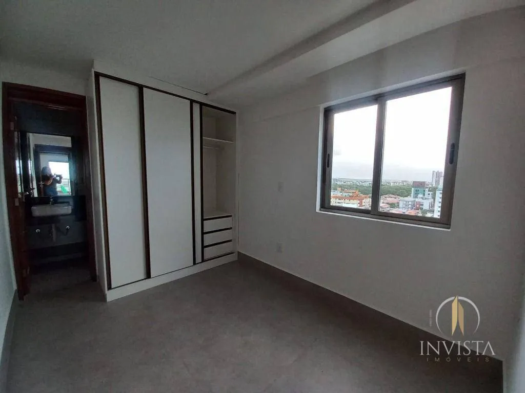 4 en-suite apartment with a balcony, 145 m² — photo 19