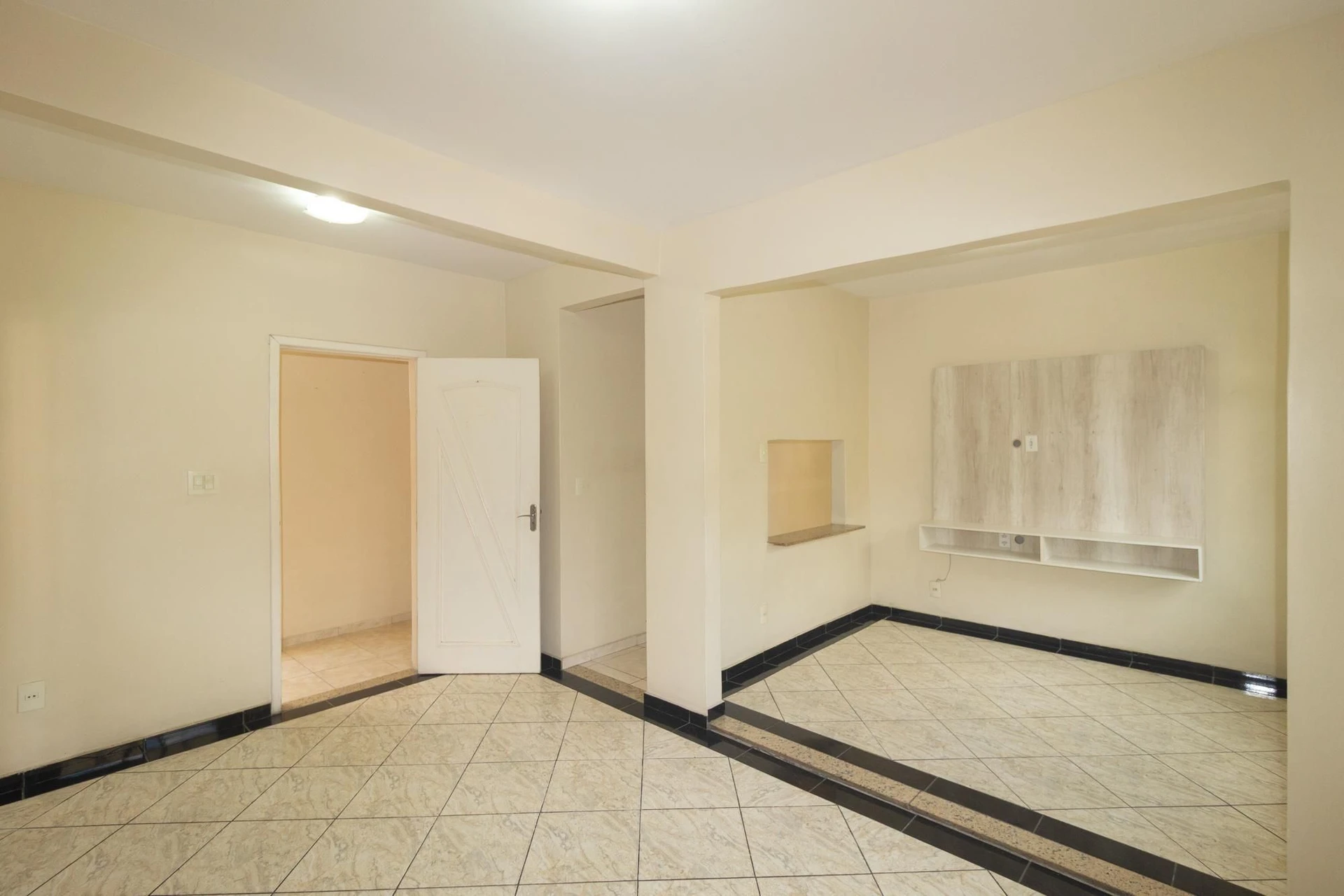 2 quartos e vista para as montanhas: apartamento de 93 m²