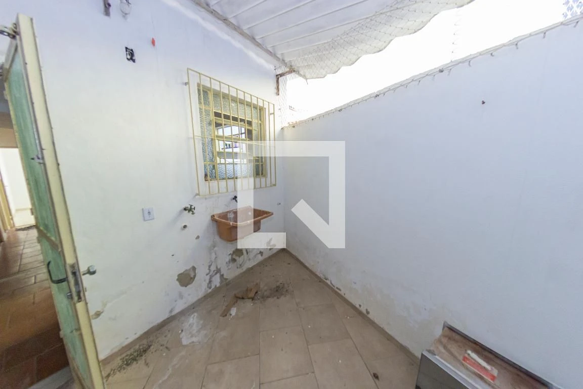 Casa com 3 quartos e varanda — photo 12