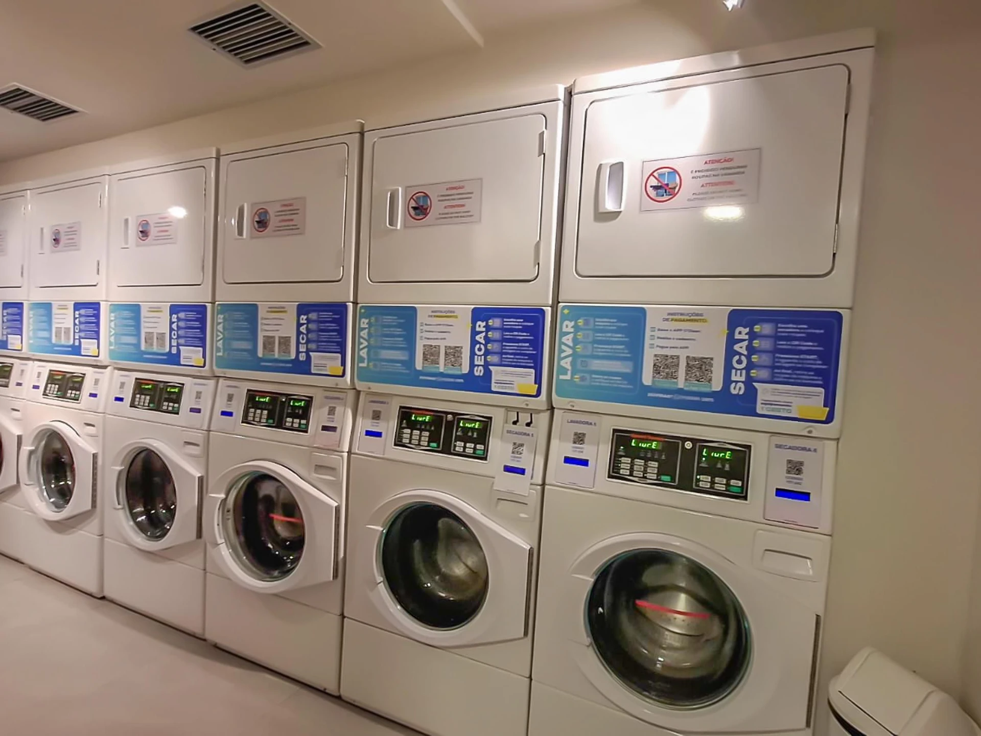 Furnished studio, 35 m², with a dishwasher — photo 8