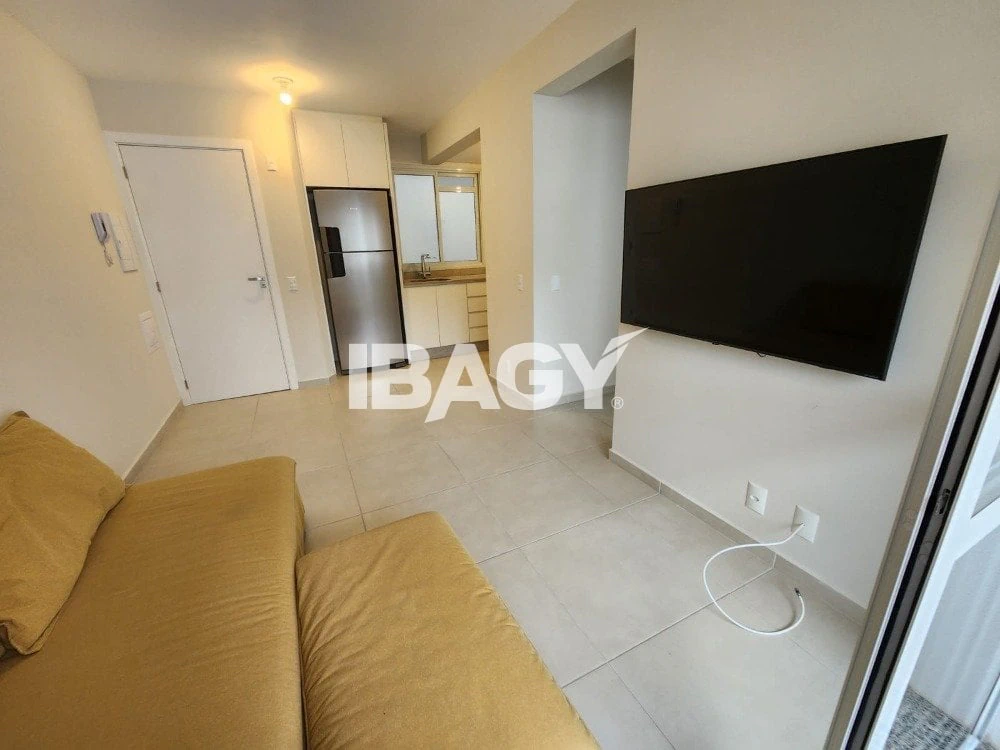 Apartamento com 2 dormitórios e varanda com churrasqueira — photo 12