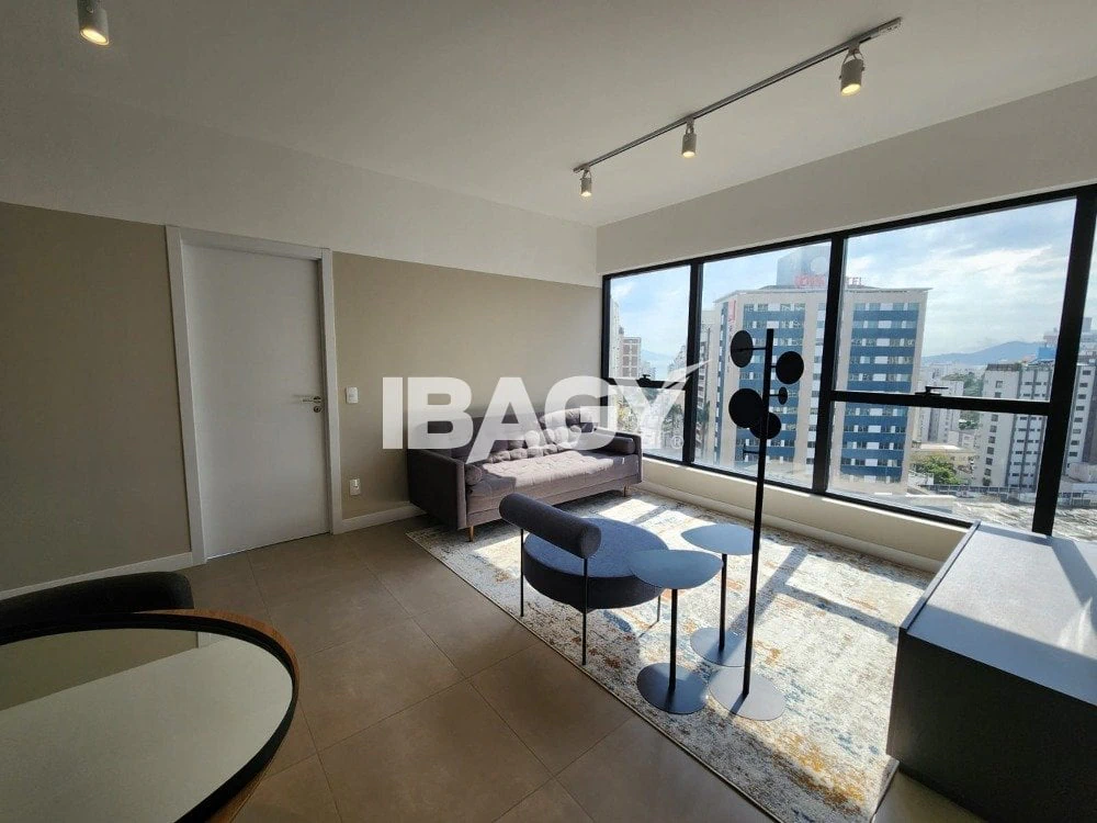 Studio mobiliado com cozinha americana e 64 m² — photo 3