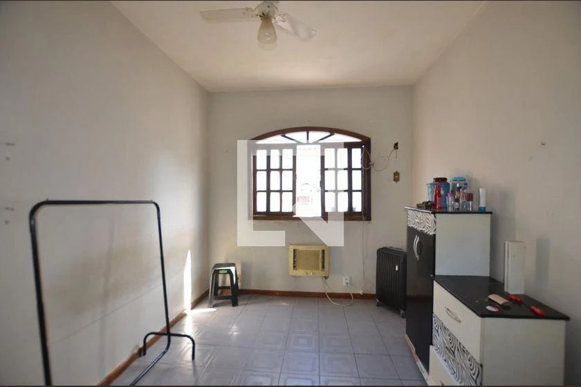 4-bedroom apartment with a home office — photo 17