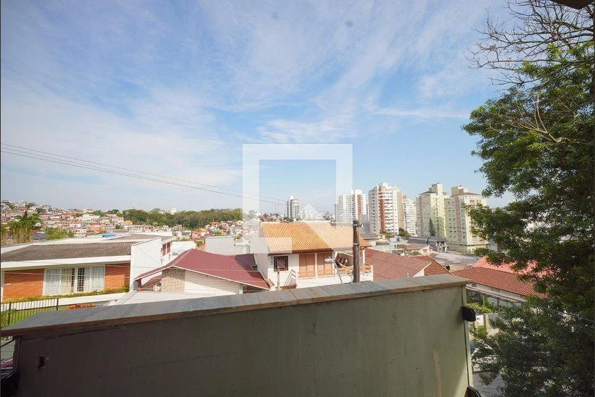 Furnished 4-bedroom house with 300 m² and 2 suites — photo 23