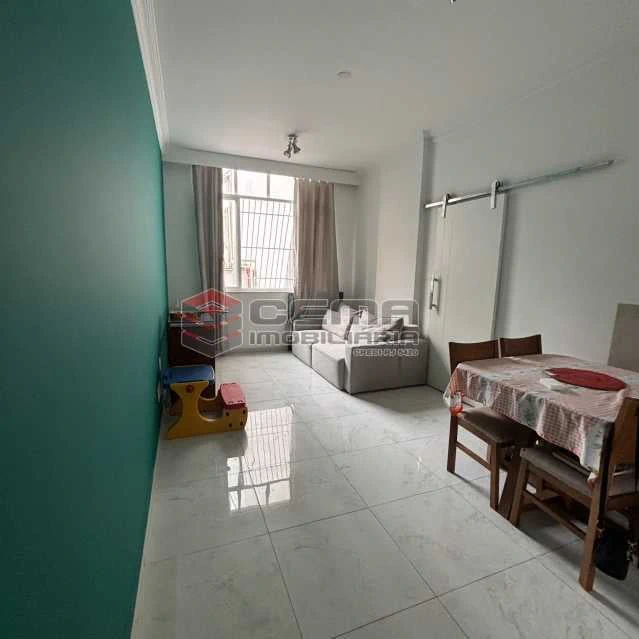 Apartamento de 1 dormitorio con 40 m² y cocina separada — photo 18
