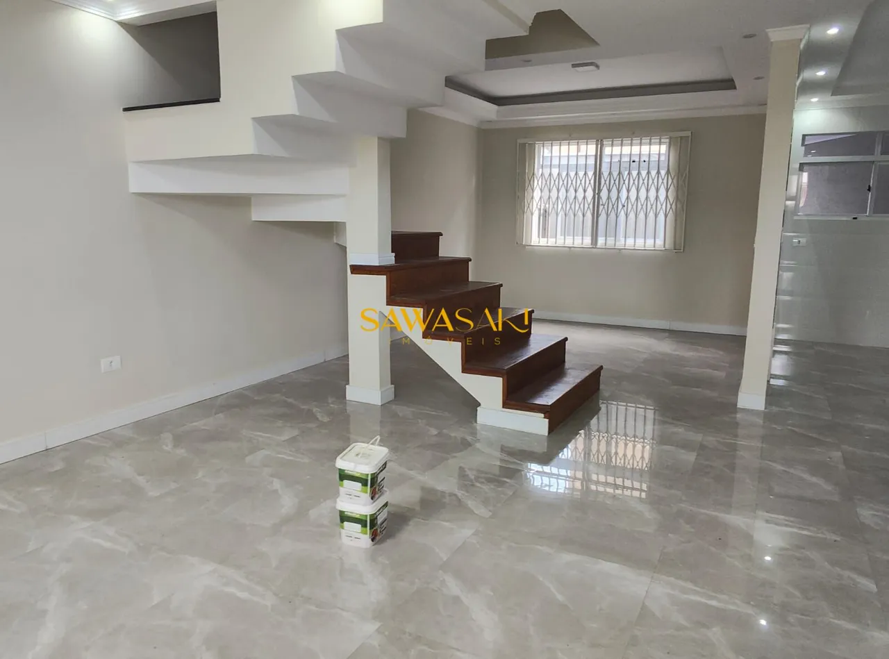 Two-story house with 3 bedrooms and 3 parking spaces — photo 10