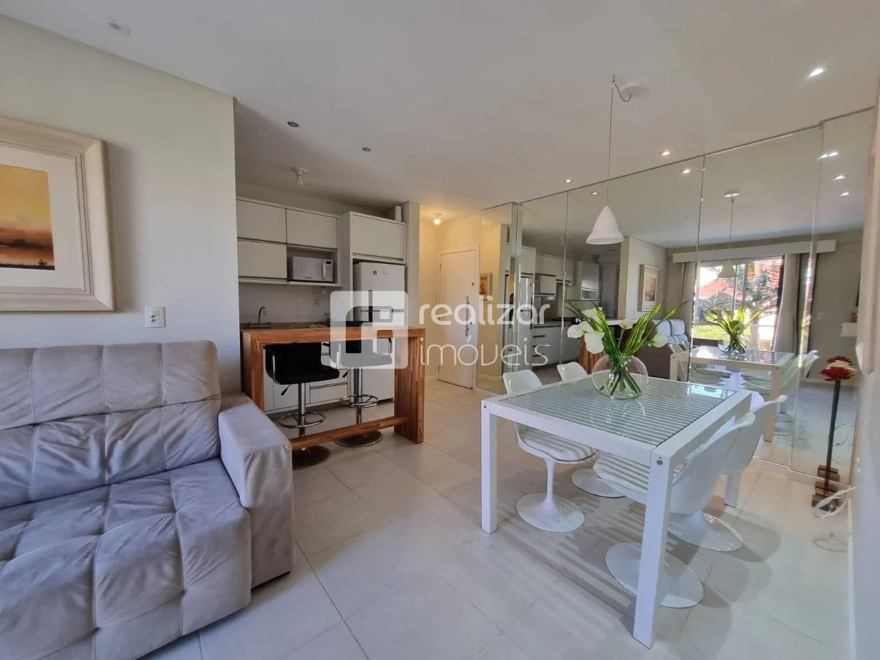 2-bedroom apartment with a water view in Florianópolis — photo 12