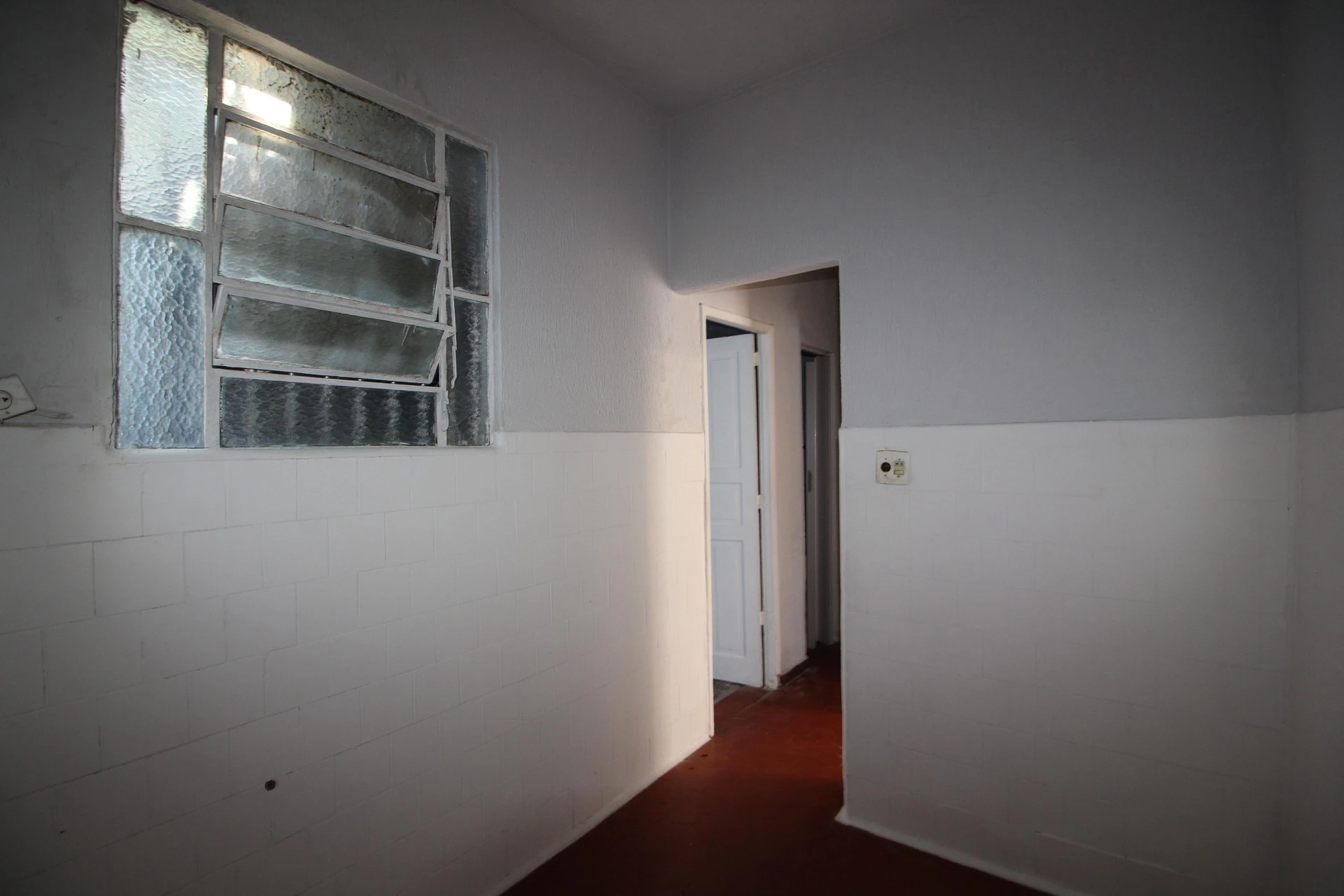 One-bedroom house with a garden — photo 6