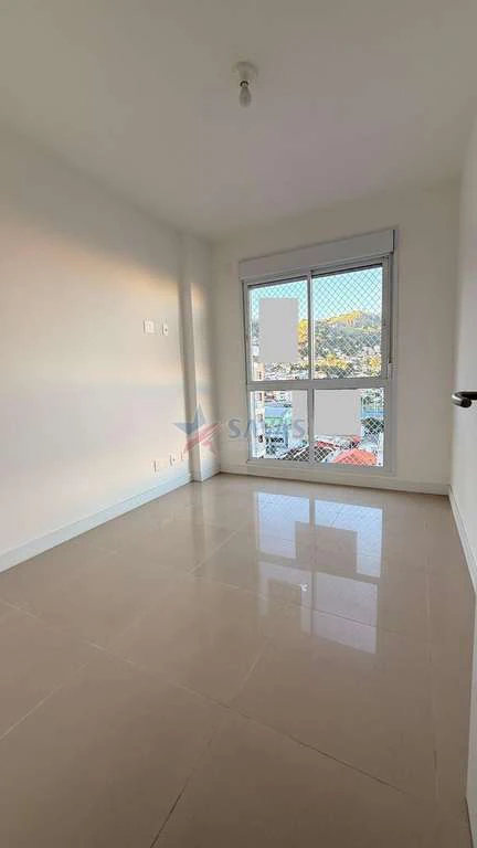 2-bedroom apartment with an en-suite and 2 bathrooms — photo 3