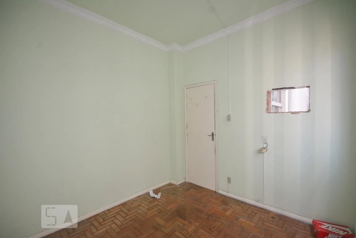 Apartamento, 39 m², com piso de madeira ou laminado — photo 17