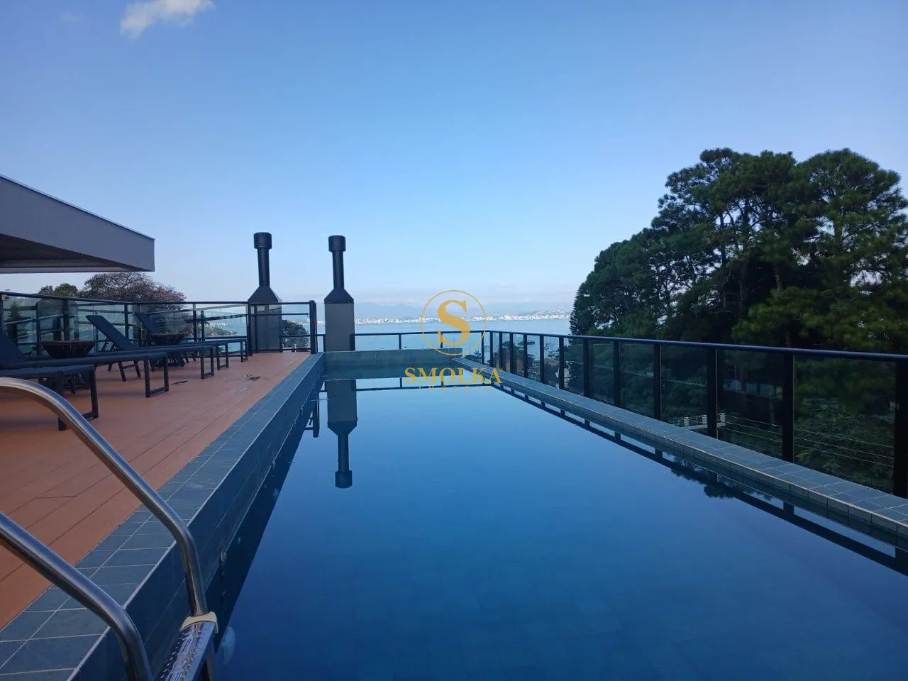 Furnished 66 m² apartment with 1 bedroom and 2 parking spots — photo 30