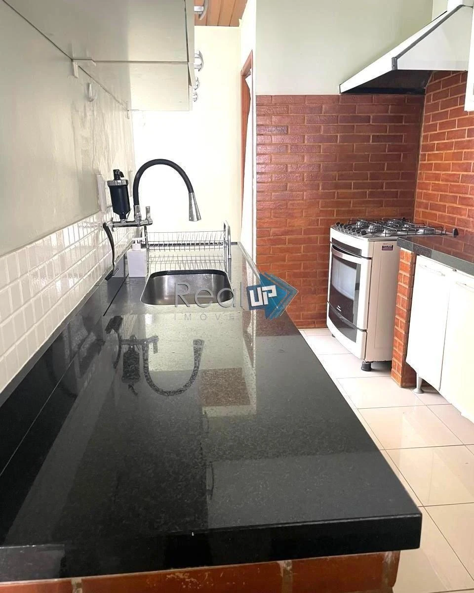 Furnished apartment, 85 m², with a washing machine — photo 17