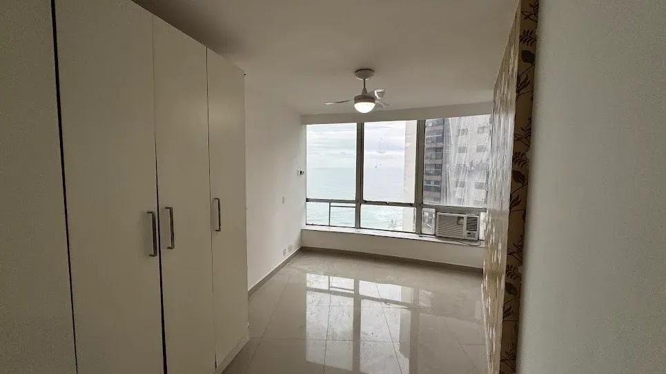 Apartamento, 86 m², com janelas do piso ao teto — photo 24