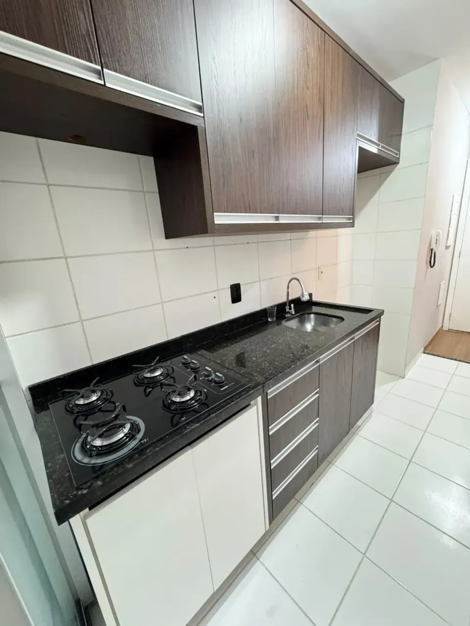 3-bedroom apartment with 1 parking space included — photo 3