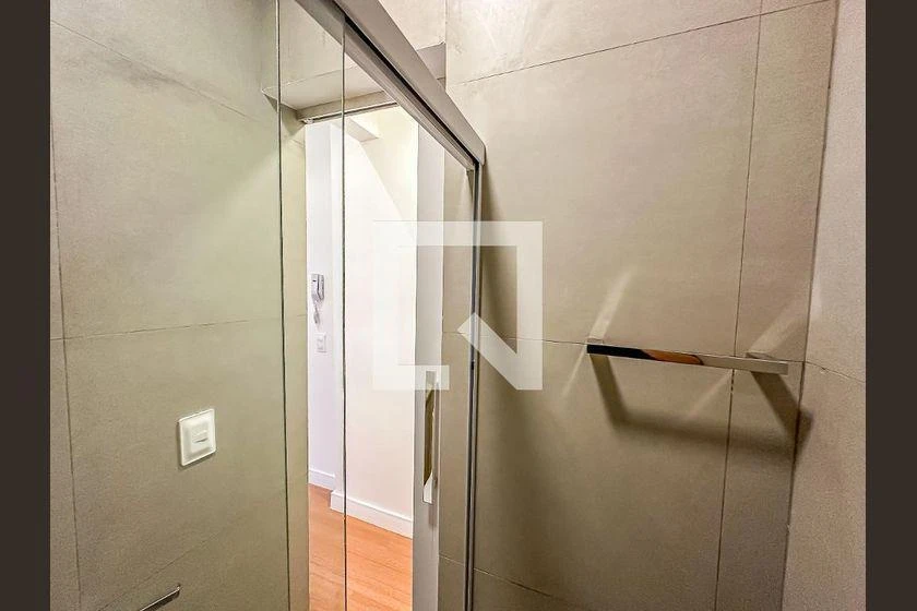 Furnished apartment, 35 m², with a home office — photo 37