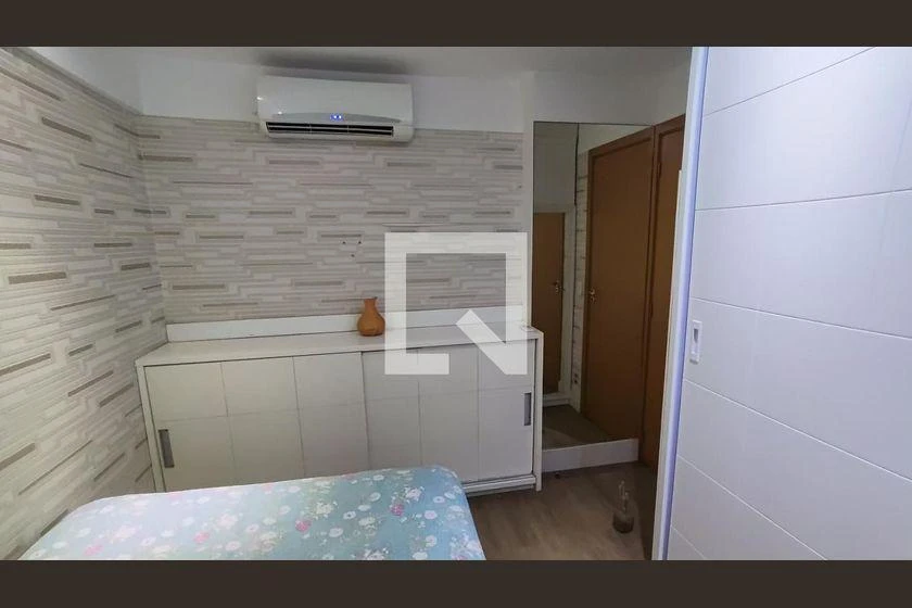Rental apartment with 3 bedrooms and a glazed balcony — photo 47