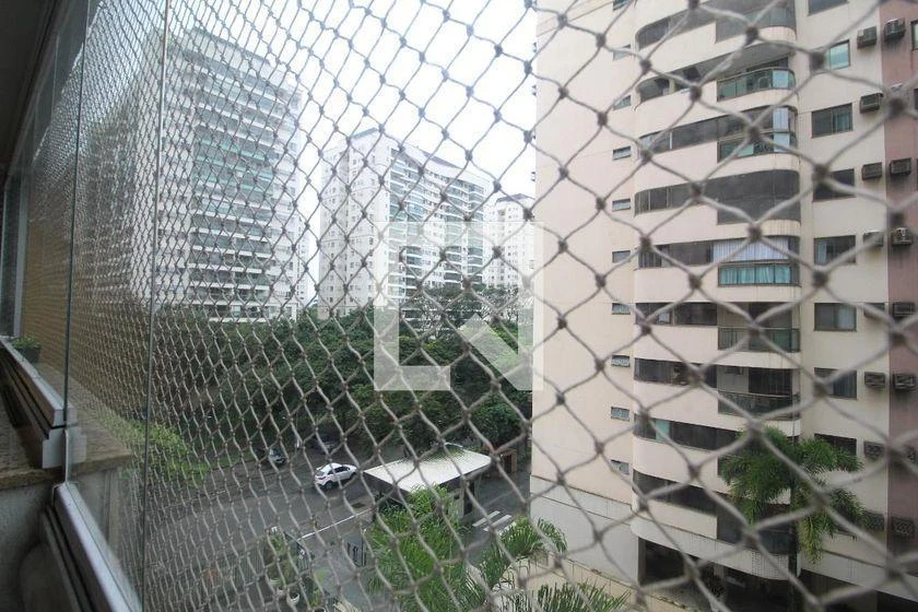 98 m² furnished apartment with 3 bedrooms and parking — photo 31