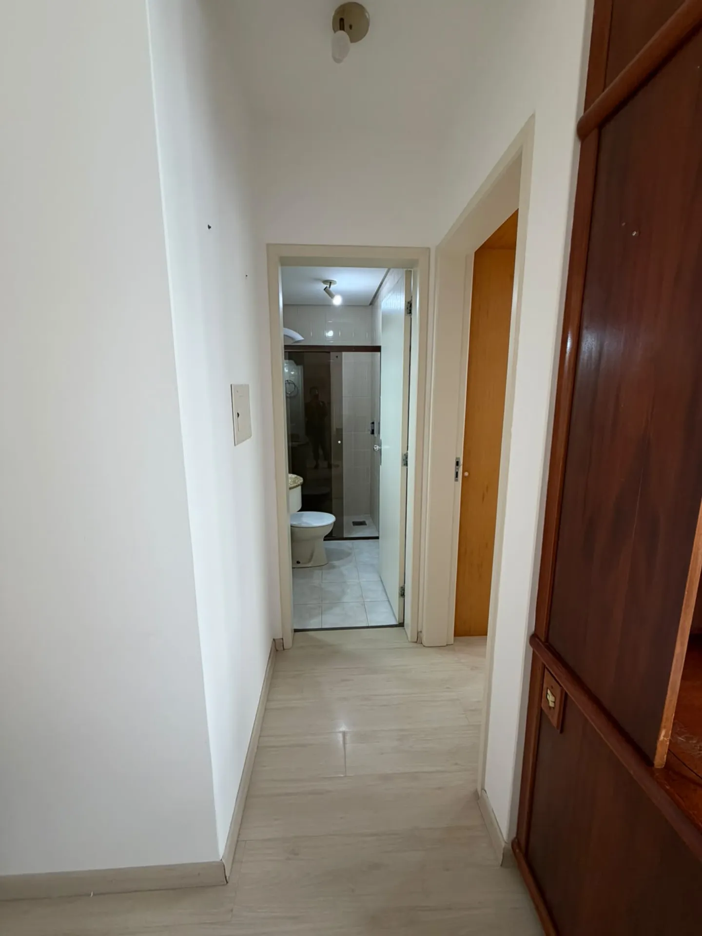 Деревянный пол или ламинат и 1 спальня: квартира 41 м² — photo 9