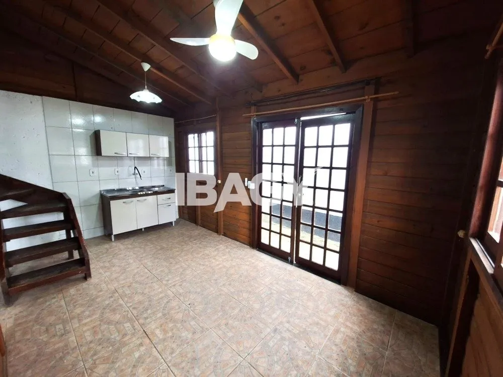 Casa, 40 m², com máquina de lavar