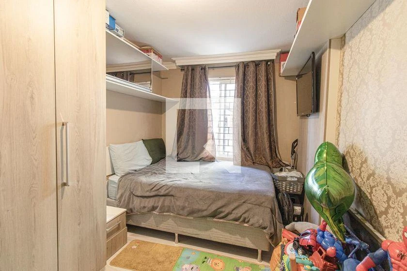 Furnished 2-bedroom apartment with private BBQ — photo 9