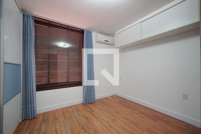 Furnished 4-bedroom house with 300 m² and 2 suites — photo 30