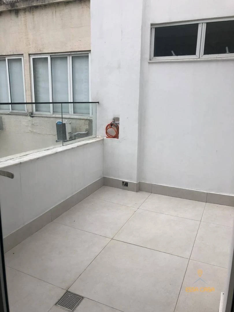 Cobertura triplex de 390 m² com 5 quartos e 2 vagas — photo 18